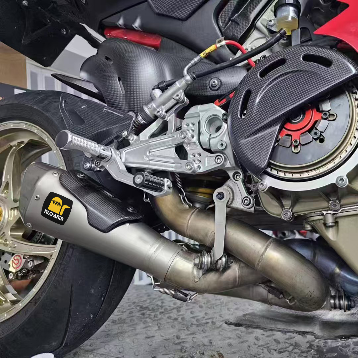 muffler exhaust pipes