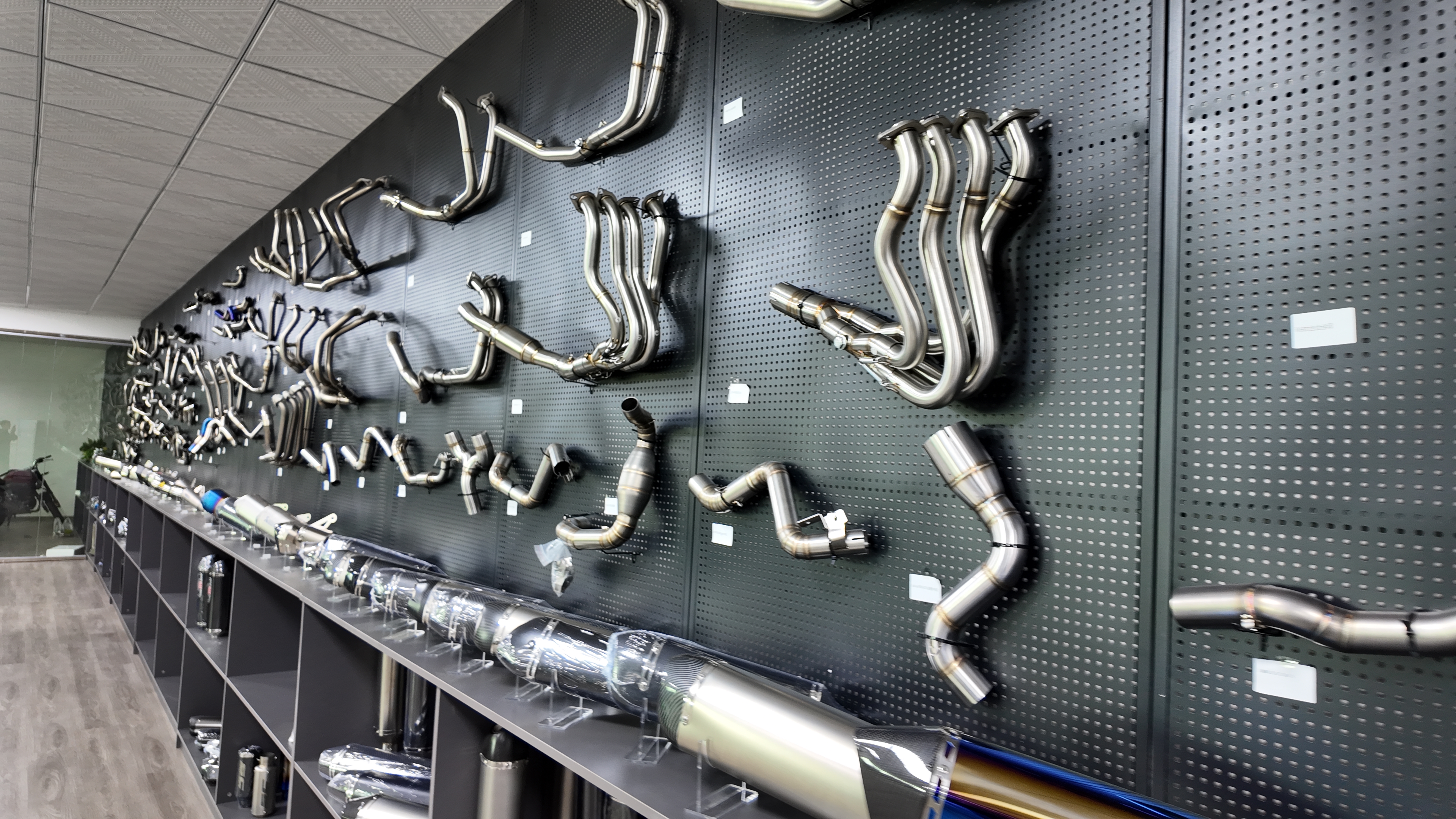 motorcycle exhaust